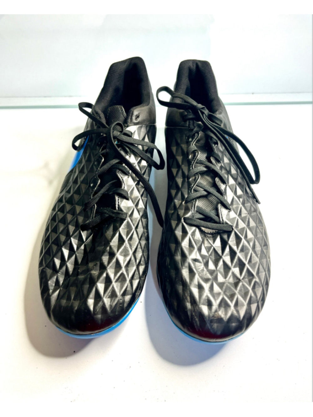 Nike Tiempo Legend 8 Club soccer shoes men size 13